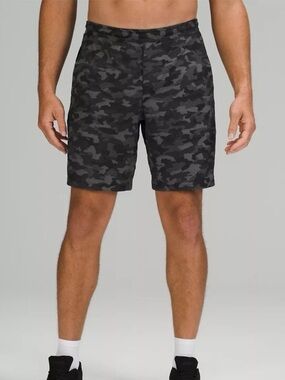 Lululemon Pace Breaker Shorts 9” Lined Black Gray Camo Training Gym Men’s M